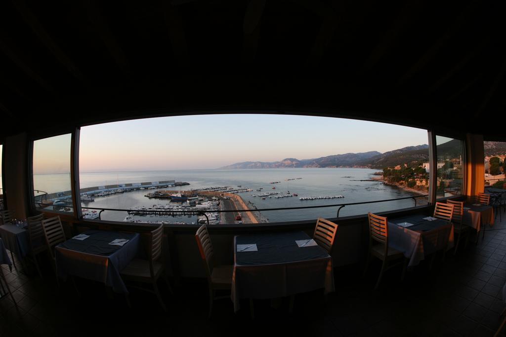 Bue Marino Hotel & Roof Lounge Кала-Гононе Экстерьер фото