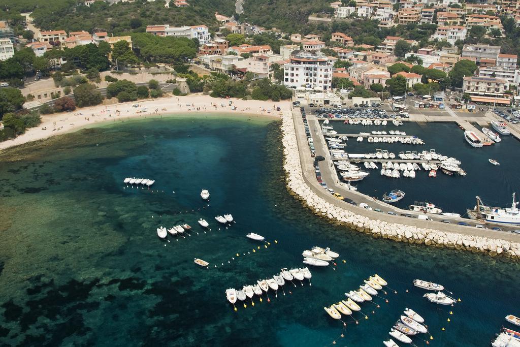 Bue Marino Hotel & Roof Lounge Кала-Гононе Экстерьер фото