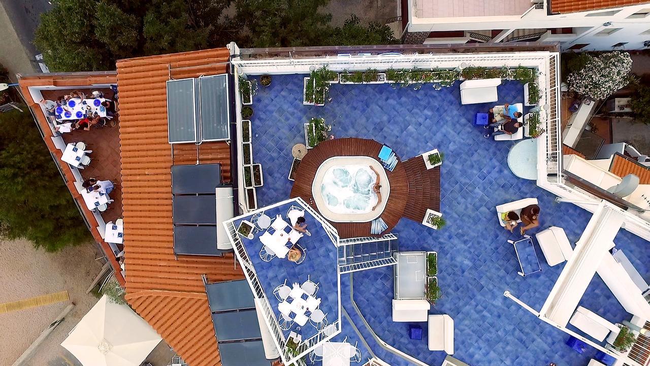 Bue Marino Hotel & Roof Lounge Кала-Гононе Экстерьер фото